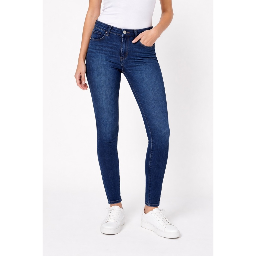 Levis Slimming Skinny Jeans Women's‎ Size 31